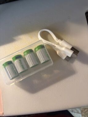 Rechargeable batteries cr2